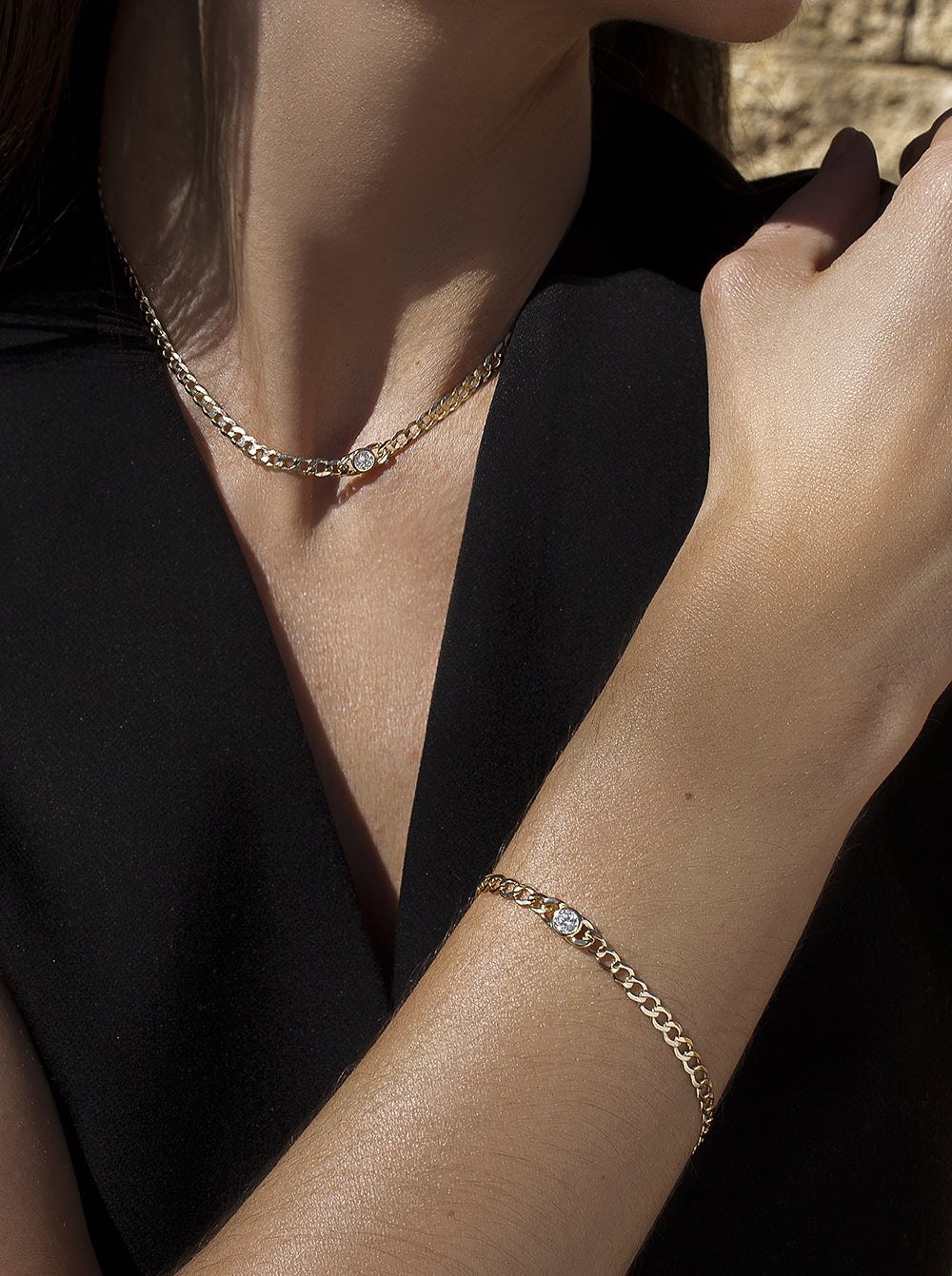 Pulsera eslabones de plata bañada en oro con circonita