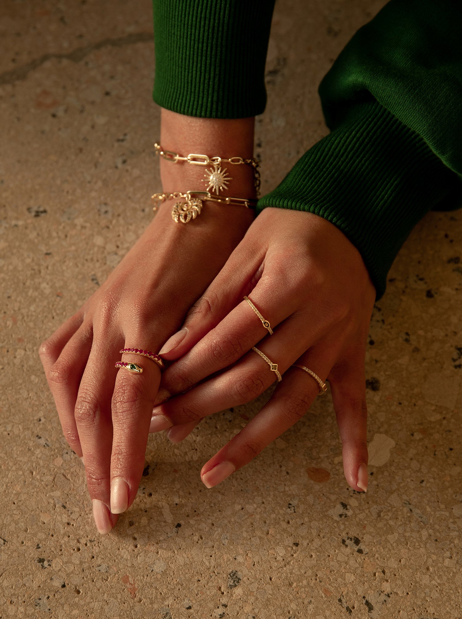 Pulseras con colgantes motivo de sol con eslabones-LINEARGENT