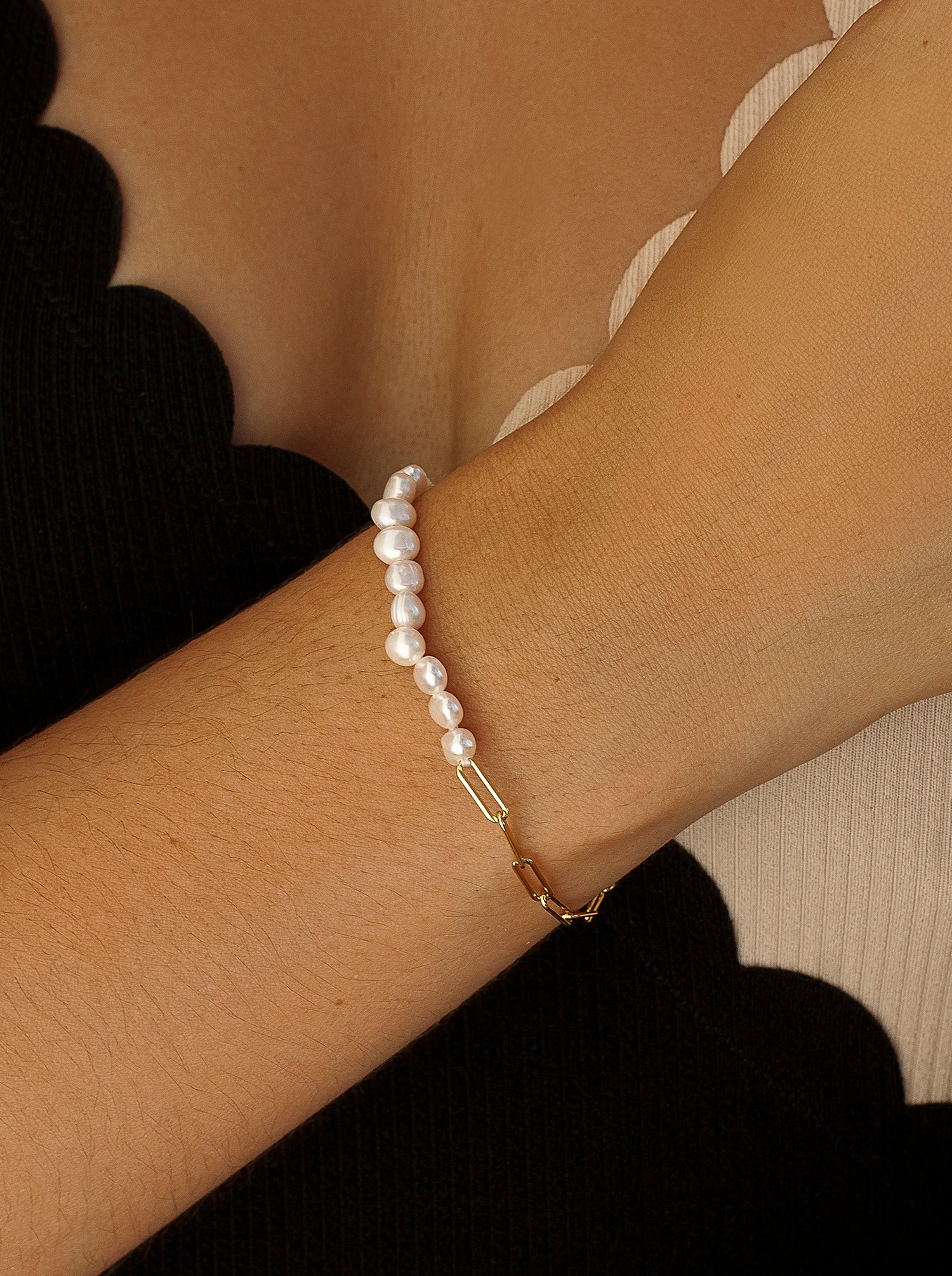 Pulseras con perlas en plata diseño paperclip-LINEARGENT