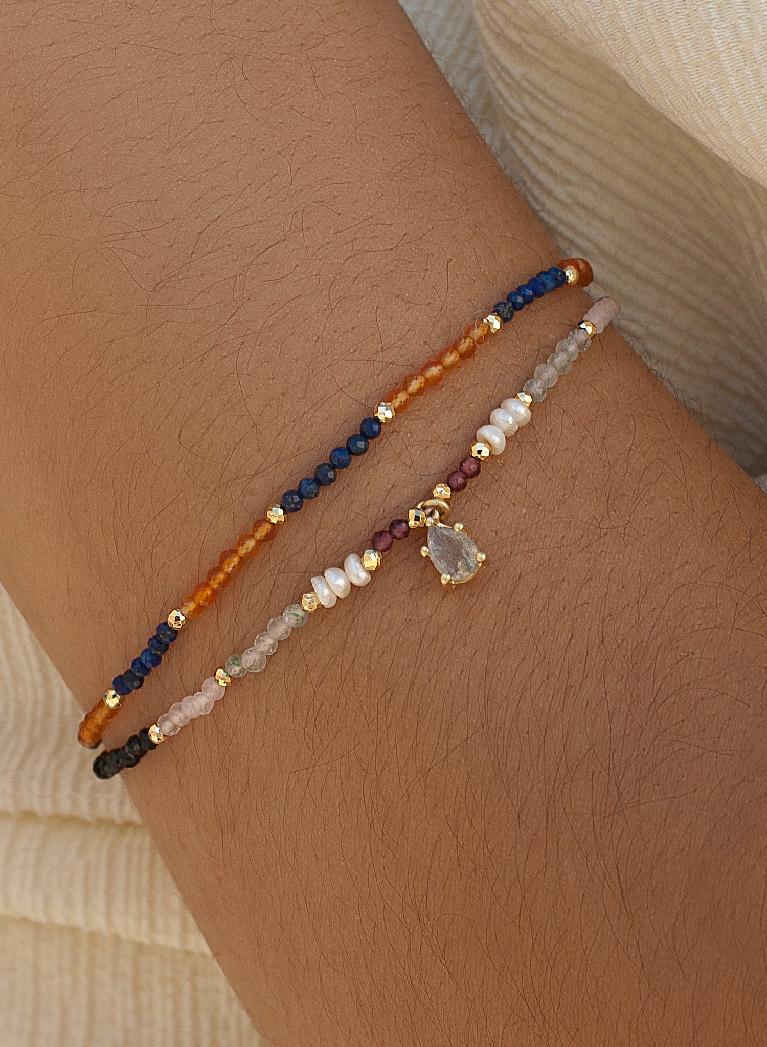 Fine bead bracelet double bracelet design