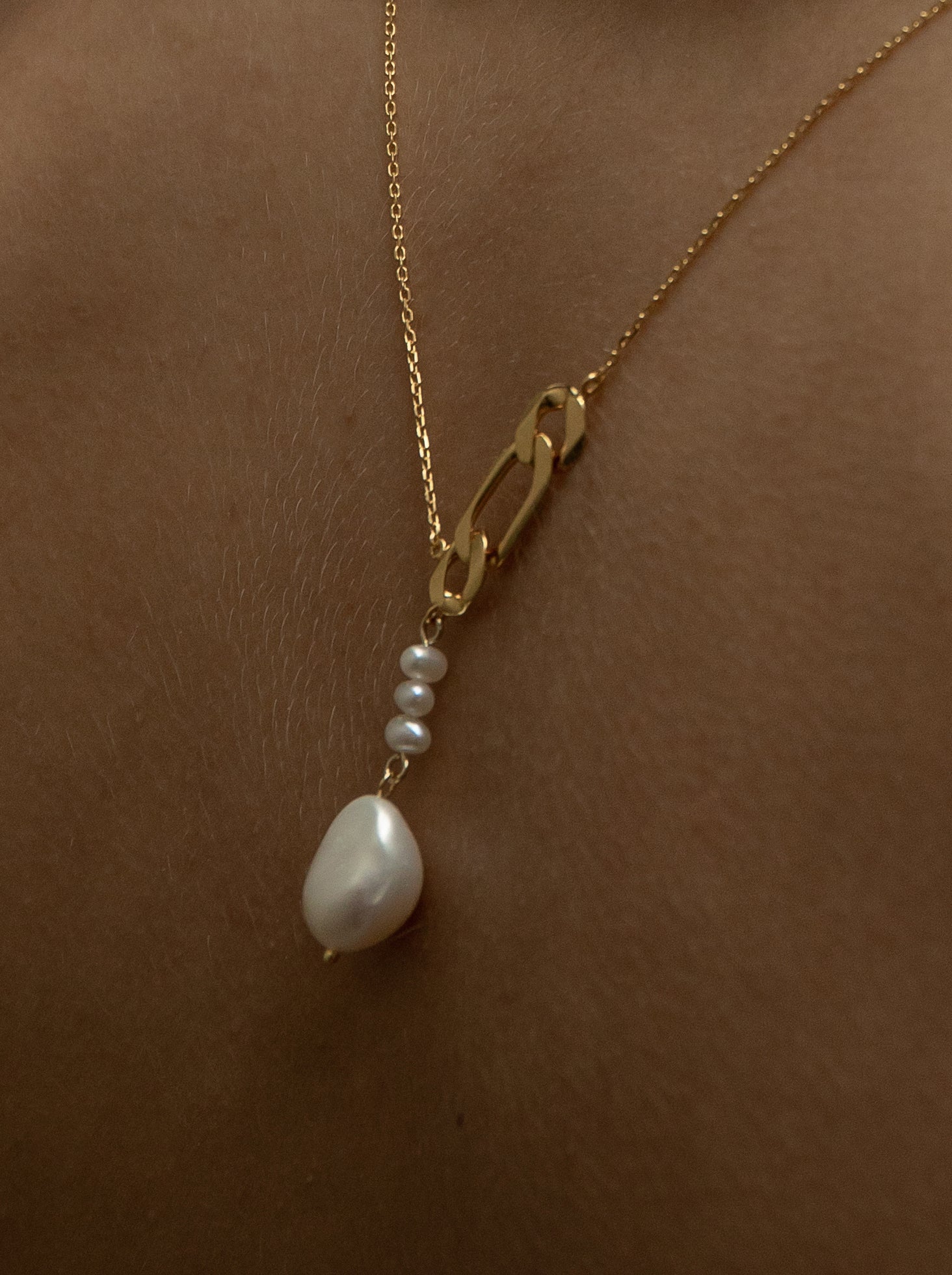 Colgante perlas diseño de eslabones laterales
