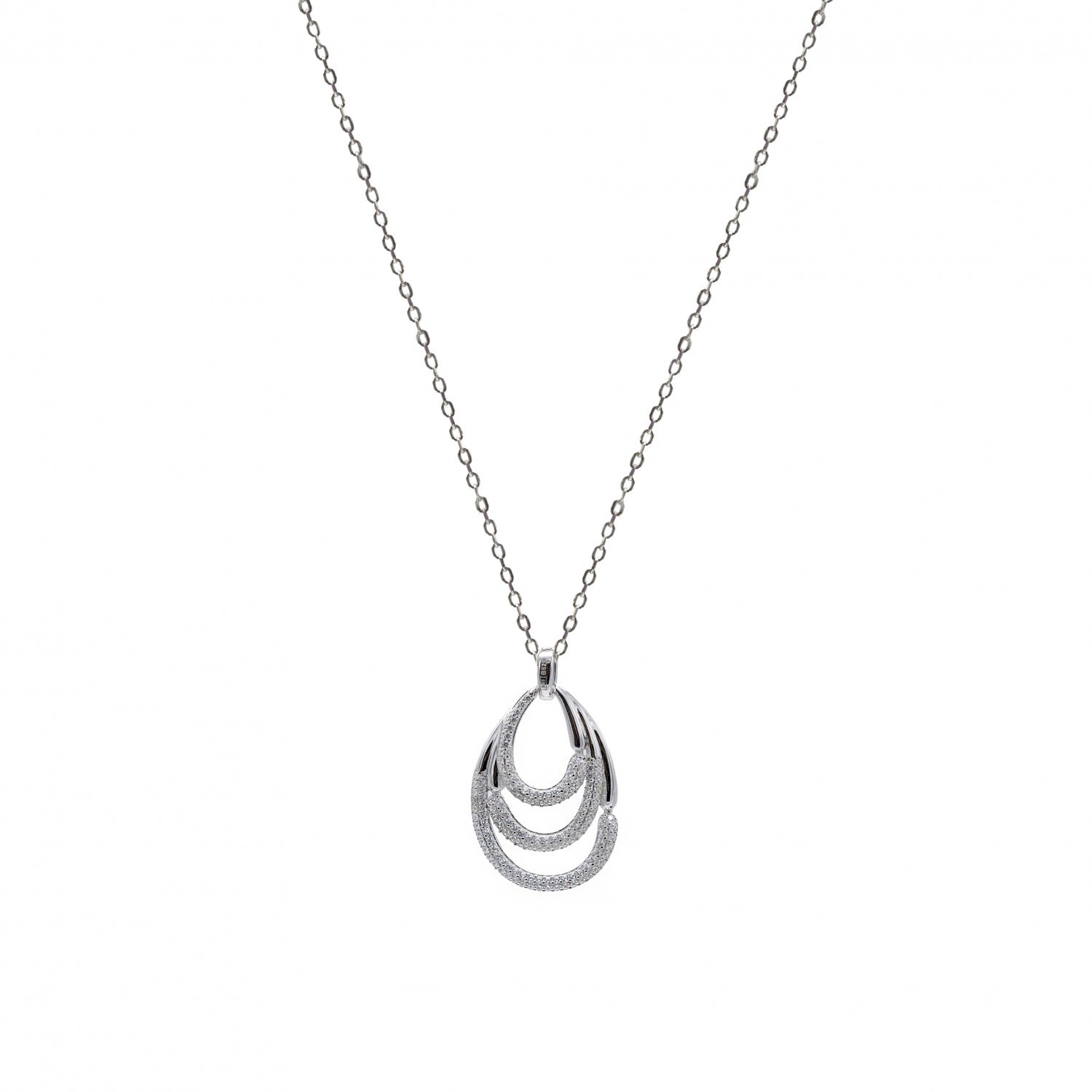 Shiny pendant with three linked ovals design