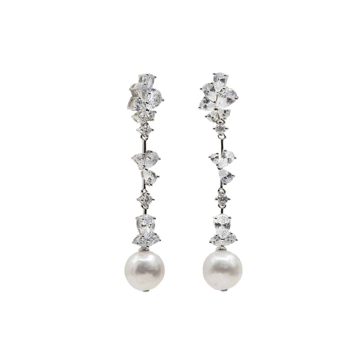 Long bridal earrings with zirconia and finished with a pearl in floral motifs