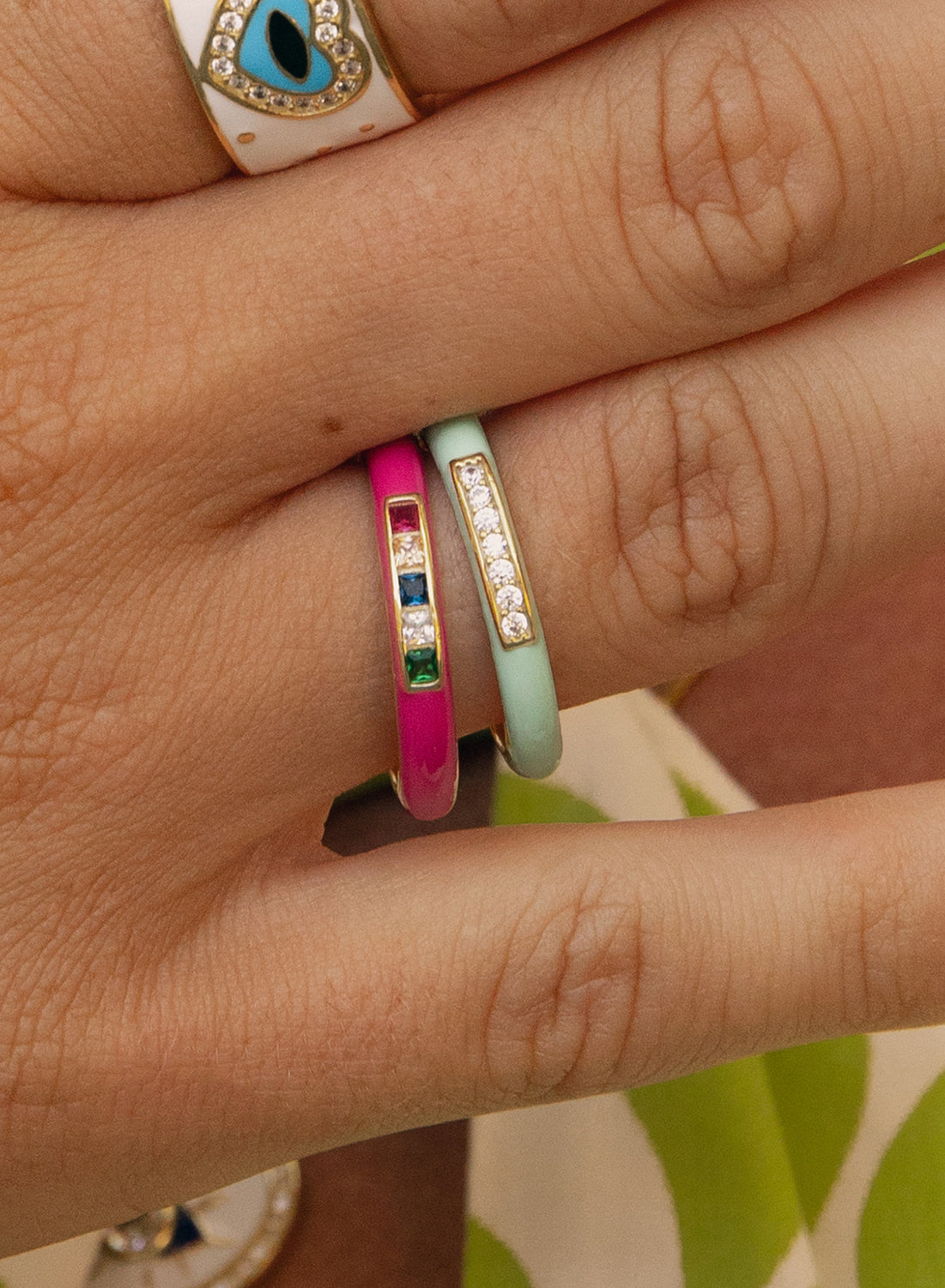 Anillo esmalte diseño circular tono menta con circonitas-LINEARGENT