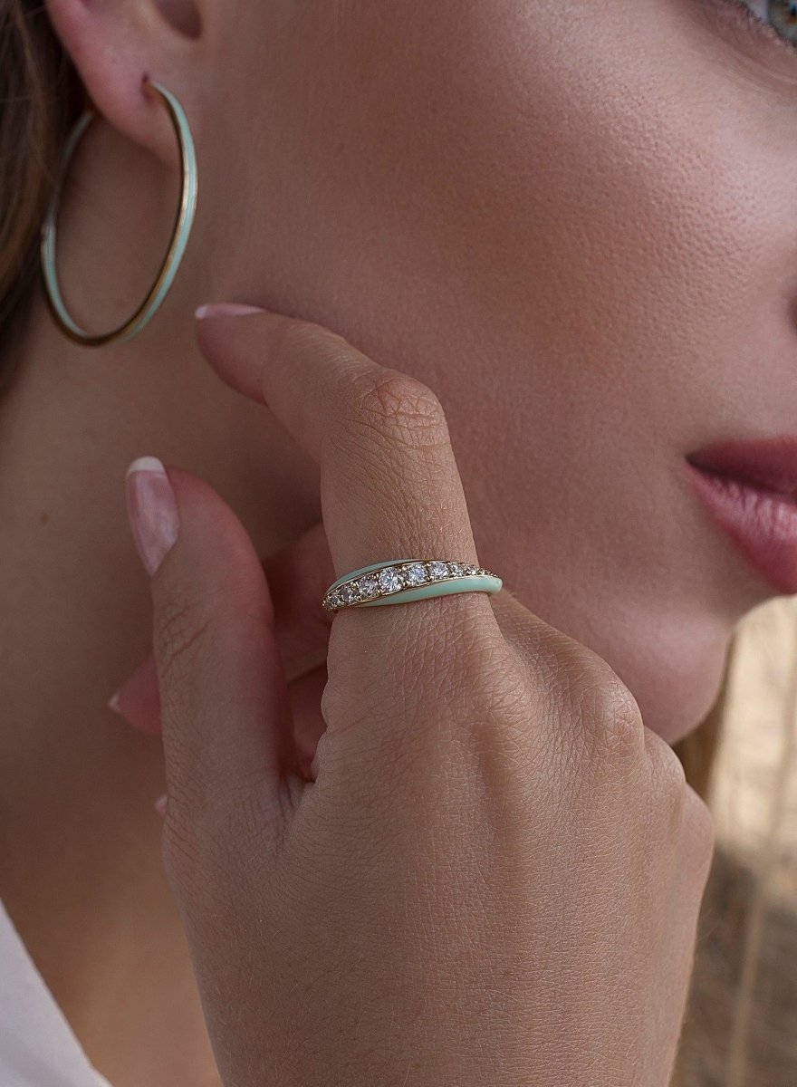 Anillo esmalte diseño de circonitas y baño de oro-LINEARGENT