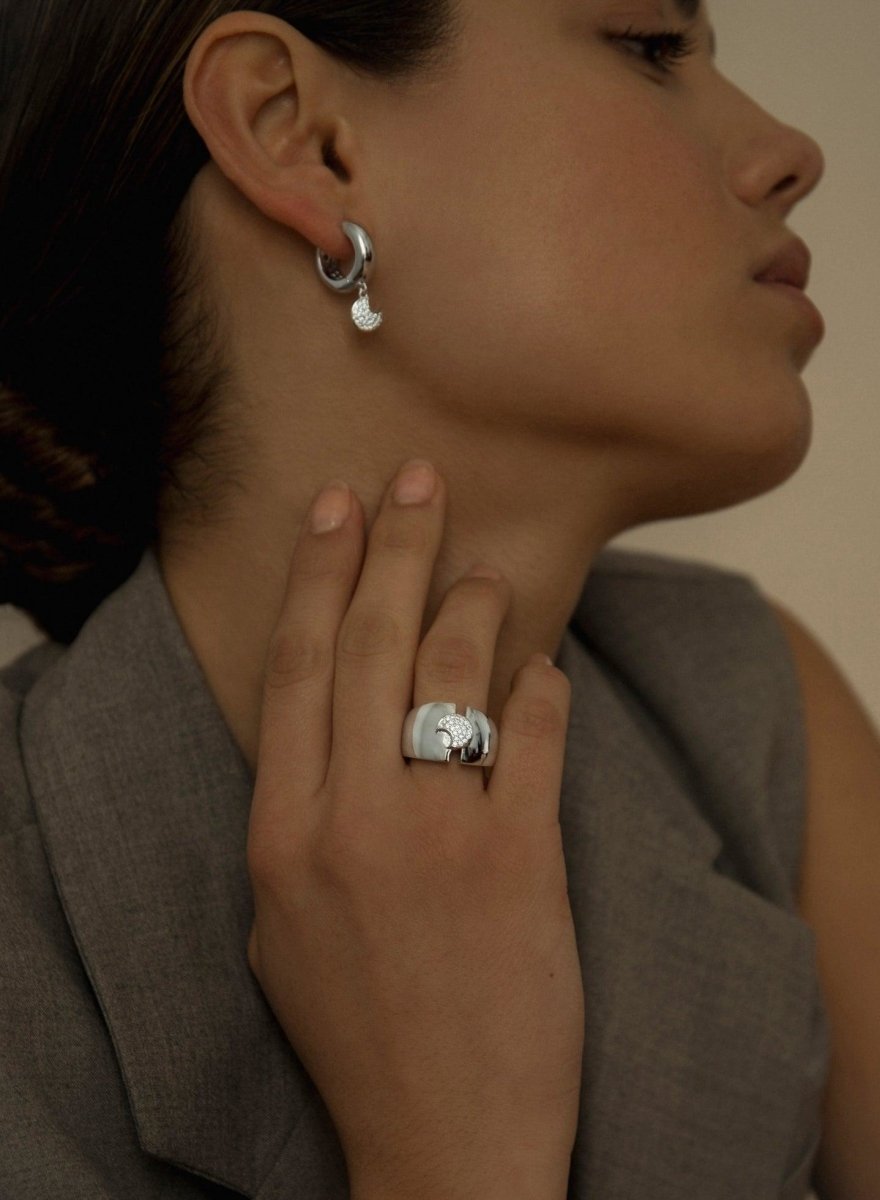 Anillos anchos de plata con luna y circonitas-LINEARGENT