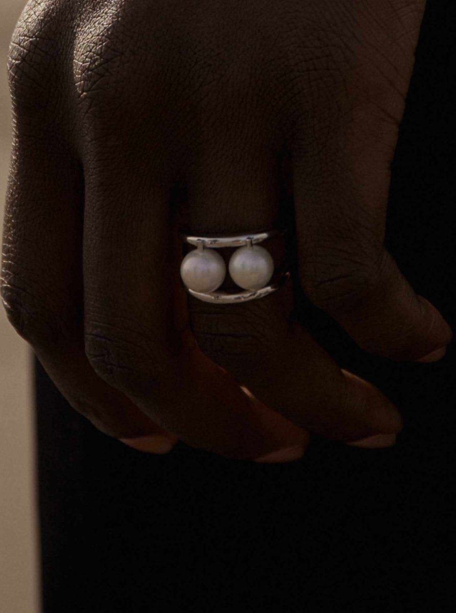 Anillos con perlas de plata lisa diseño doble-LINEARGENT