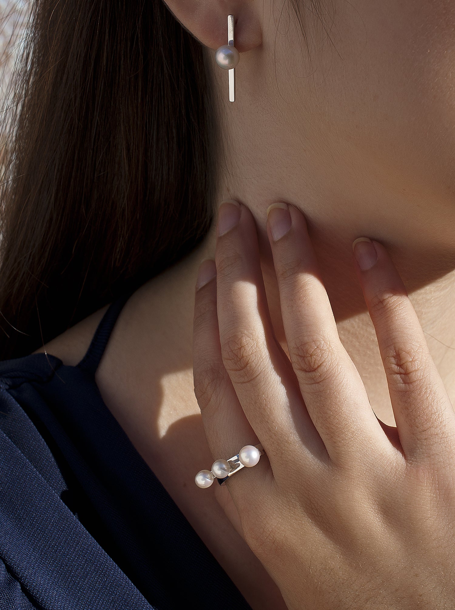 Anillos con perlas diseño minimalista triple perla-LINEARGENT