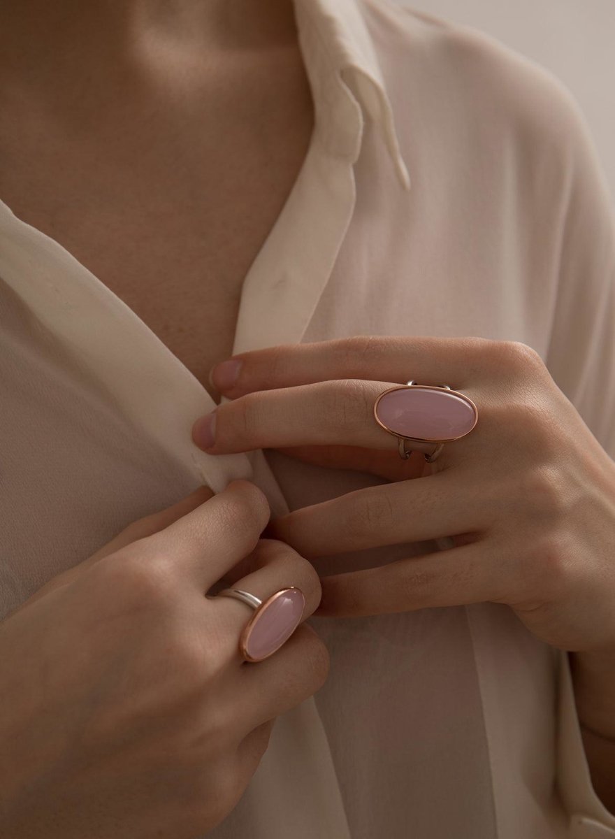 Anillos con piedras motivo central ovalado en rosa-LINEARGENT