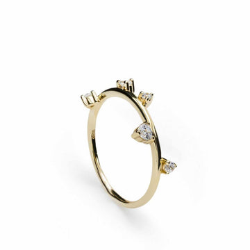 Anillos finos de plata diseño circonitas