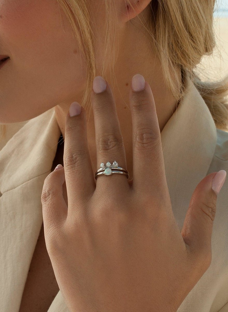 fins design double de quartz adamantin et zircon