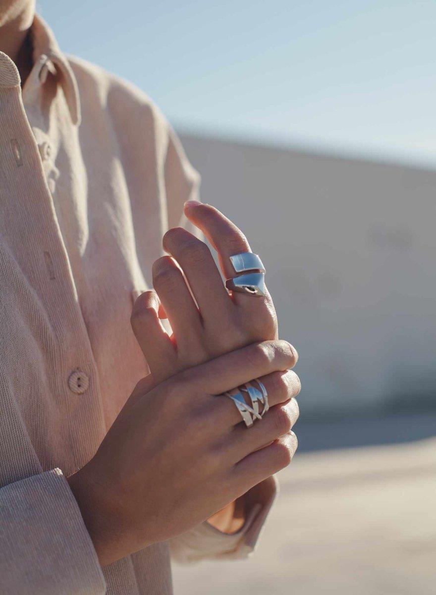 grandes  anneauxde argent  entrelacés LINEARGENT