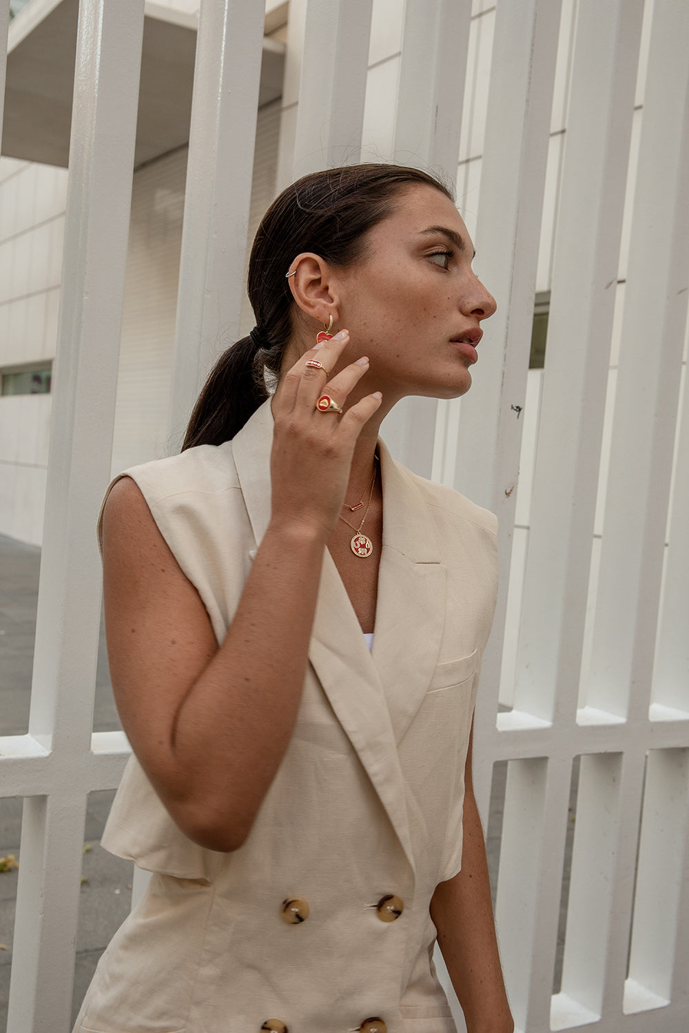 Colgantes pequeños en plata diseño "mama" esmalte