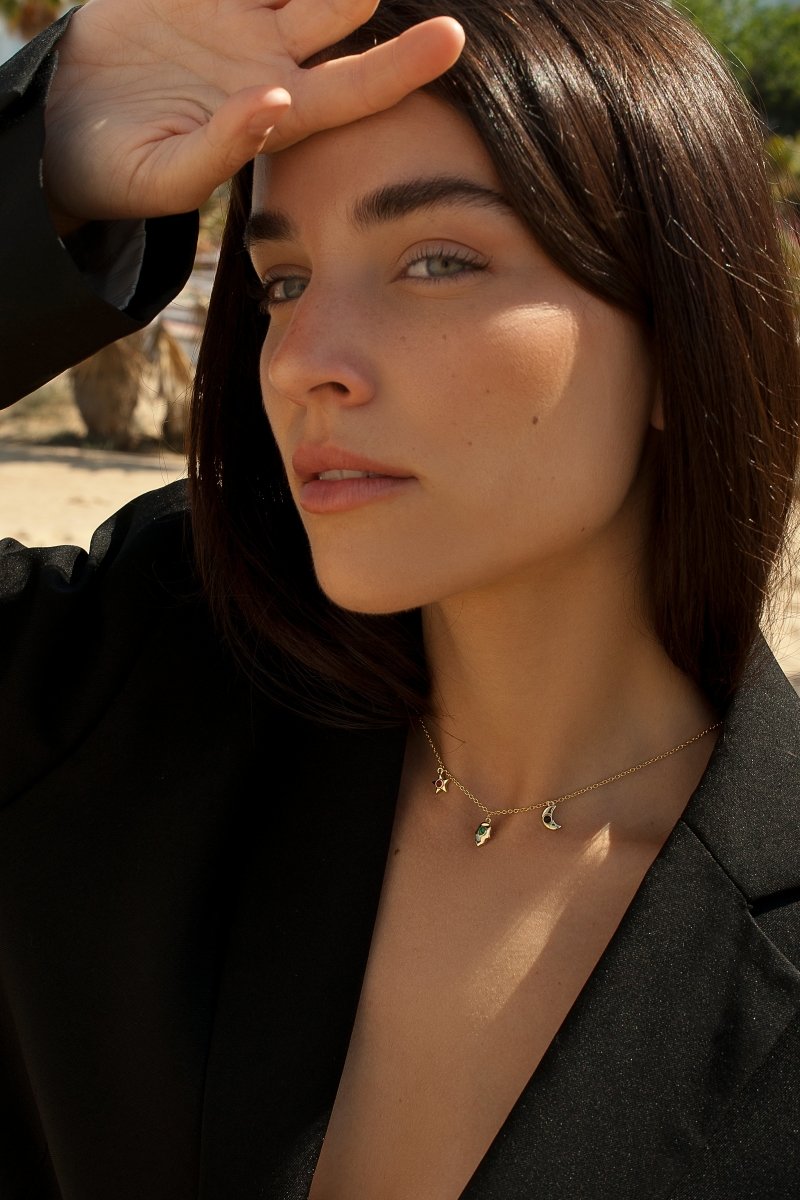 Collares con colgantes de plata dorado triple motivo