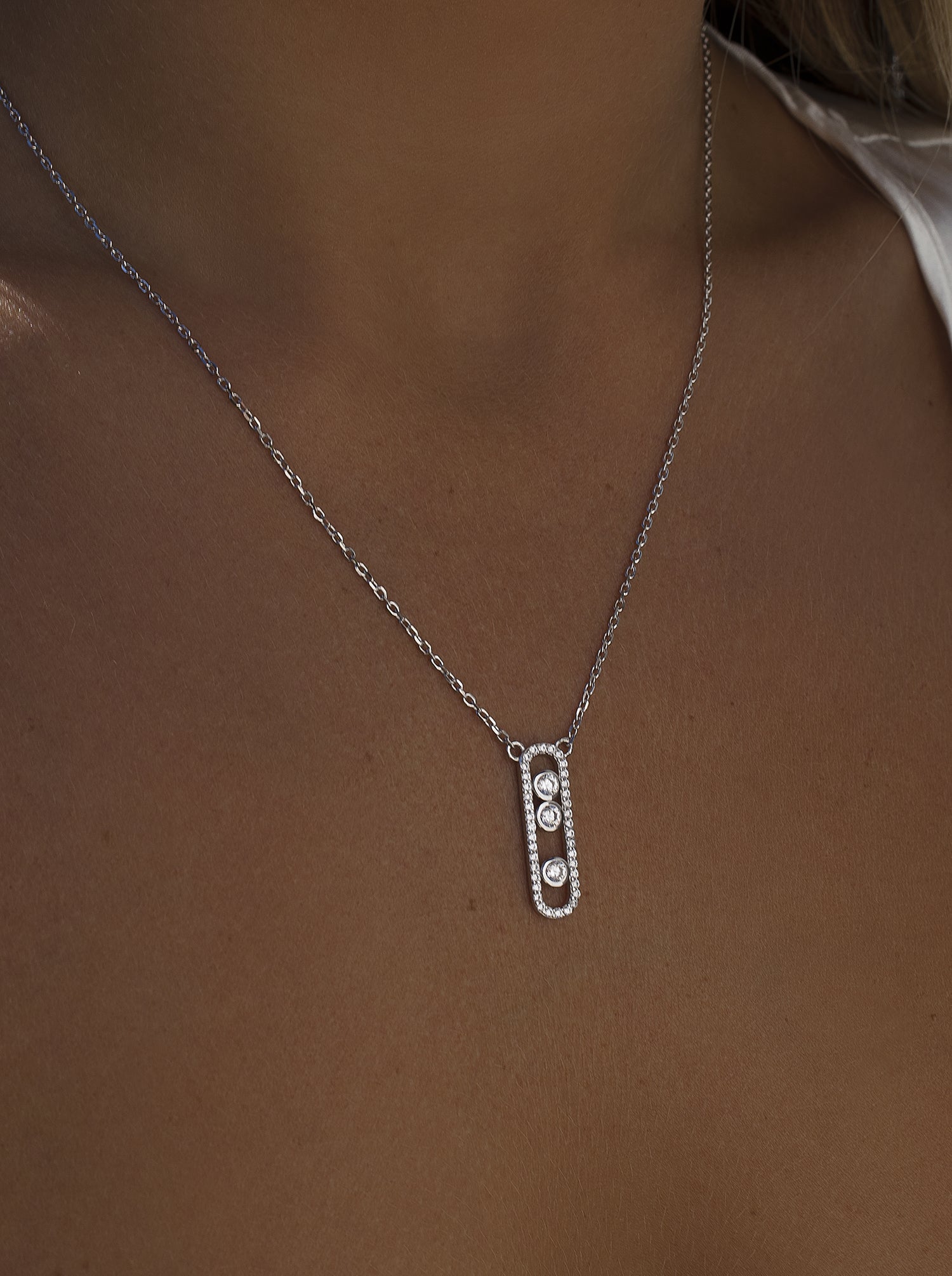 Collares con colgantes diseño link con circonitas-LINEARGENT