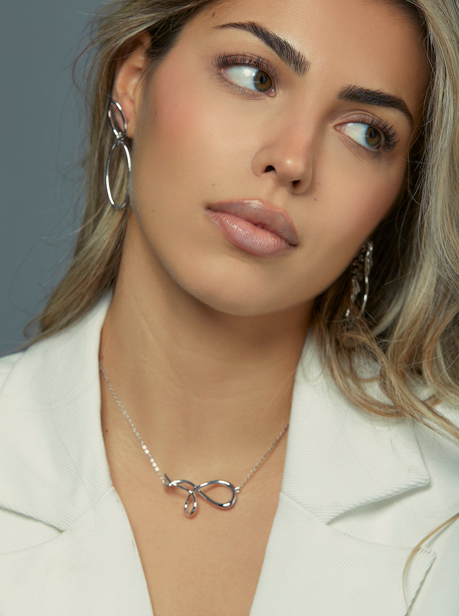 Collares con colgantes en plata estilo liquido entrelazado-LINEARGENT