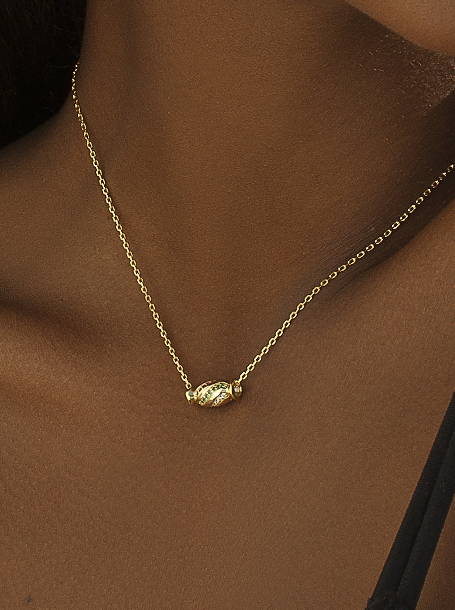 Collares con colgantes motivo caramelo con carriles de circonitas-LINEARGENT