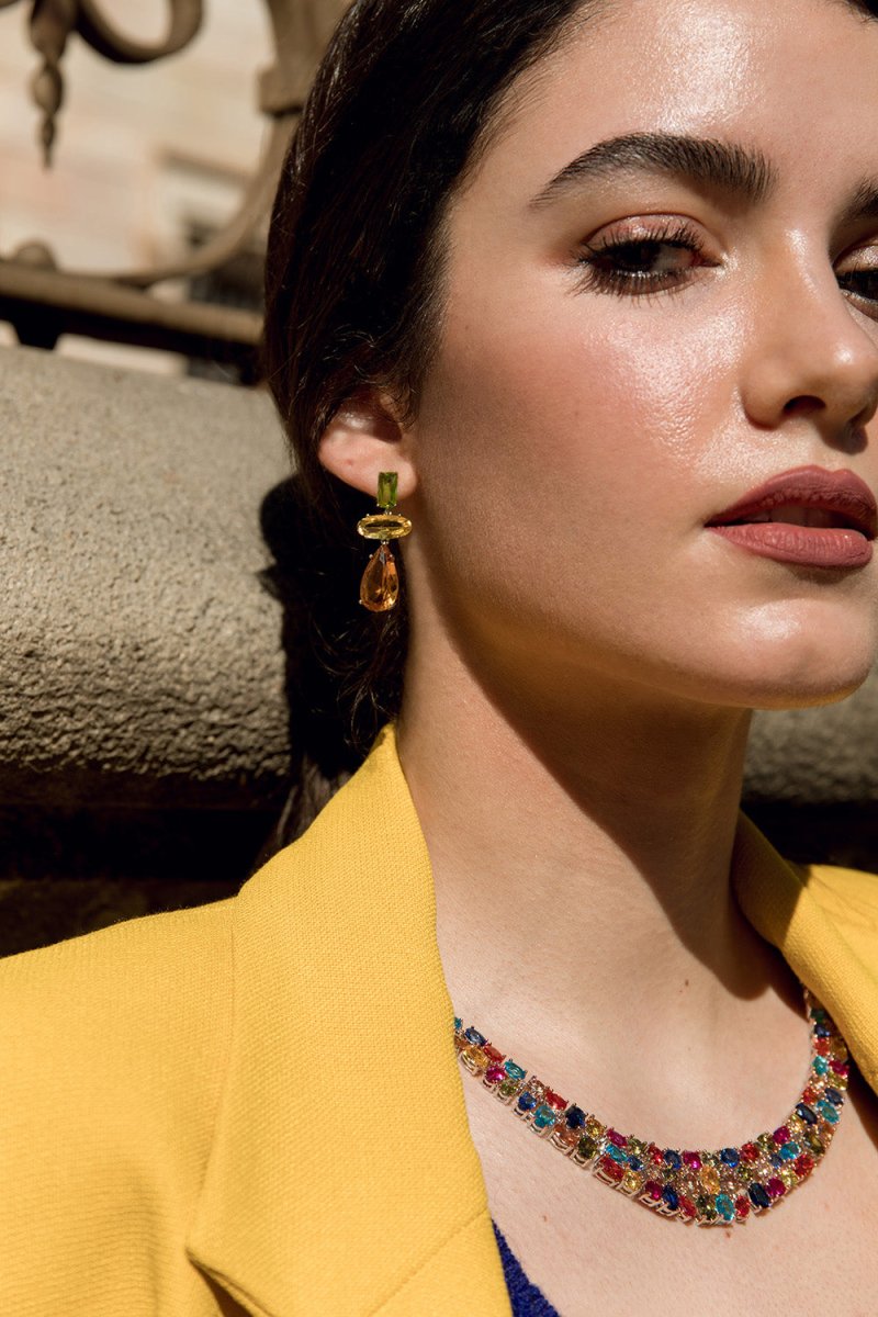 Collares con piedras multicolores cortos con circonitas