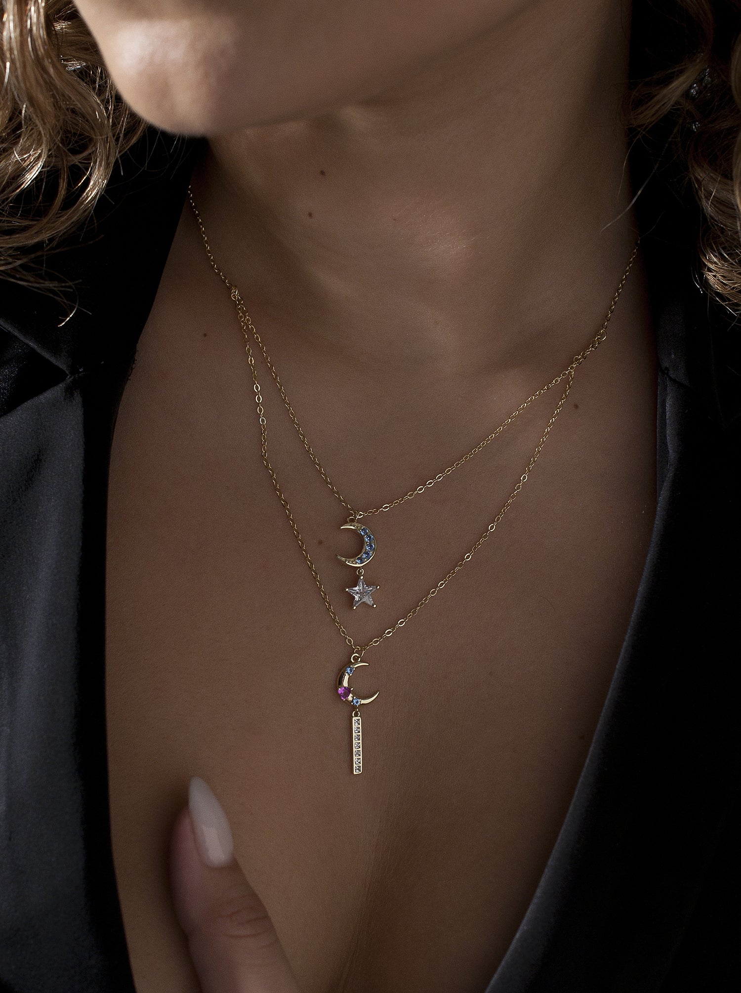 Collares dobles de plata bañada en oro diseño lunar