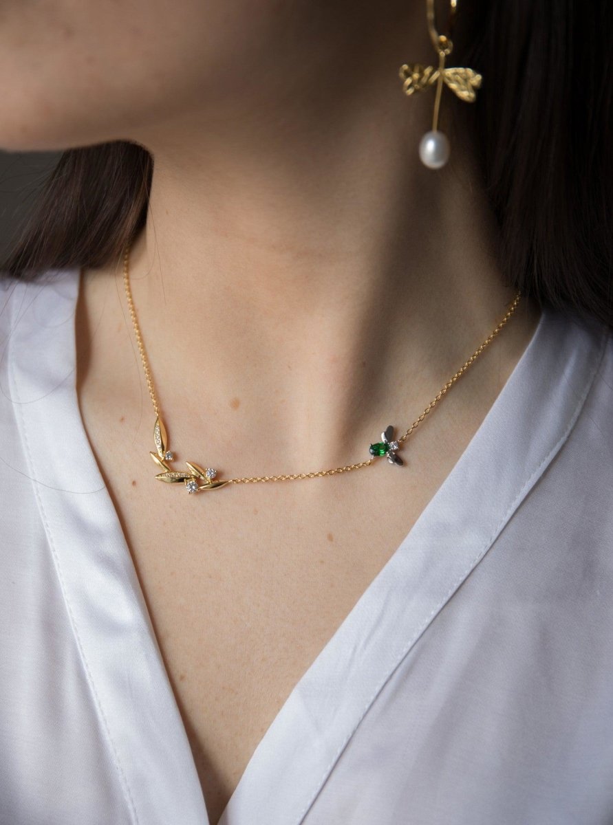 Collares plata originales baño oro diseño mosca