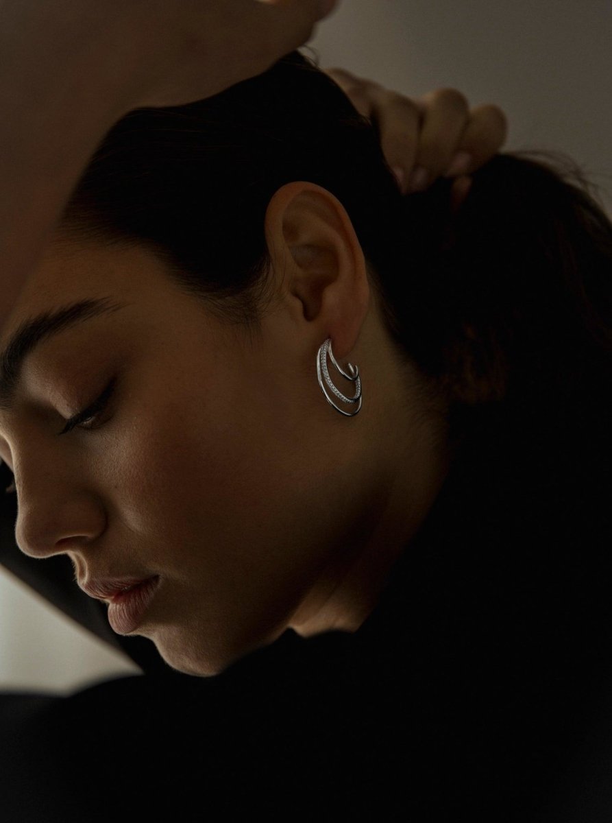 Pendientes aro plata pequeños triple aro con circonitas