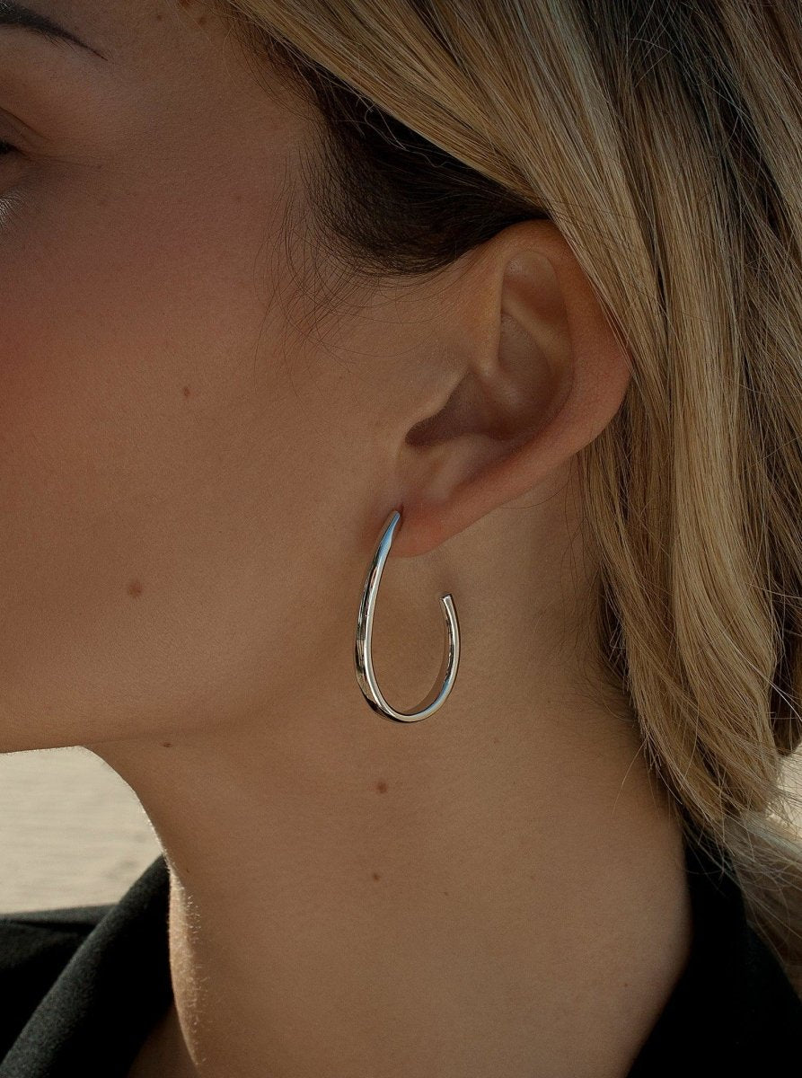 Boucles dlisse oreilles semi-ouvertes créole  et argent taille moyenne