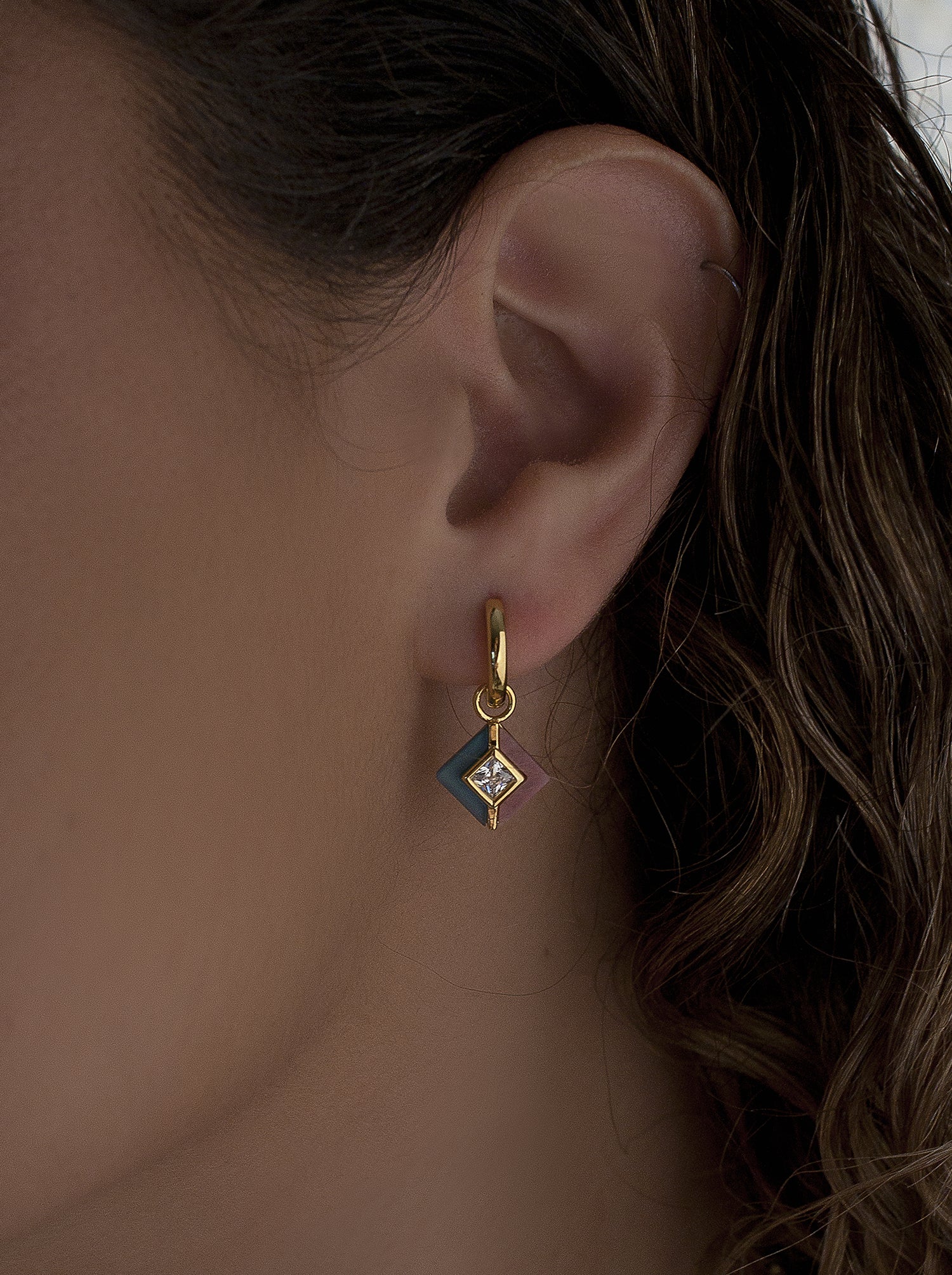 Pendientes aros con colgantes diseño cuadrado con circonita