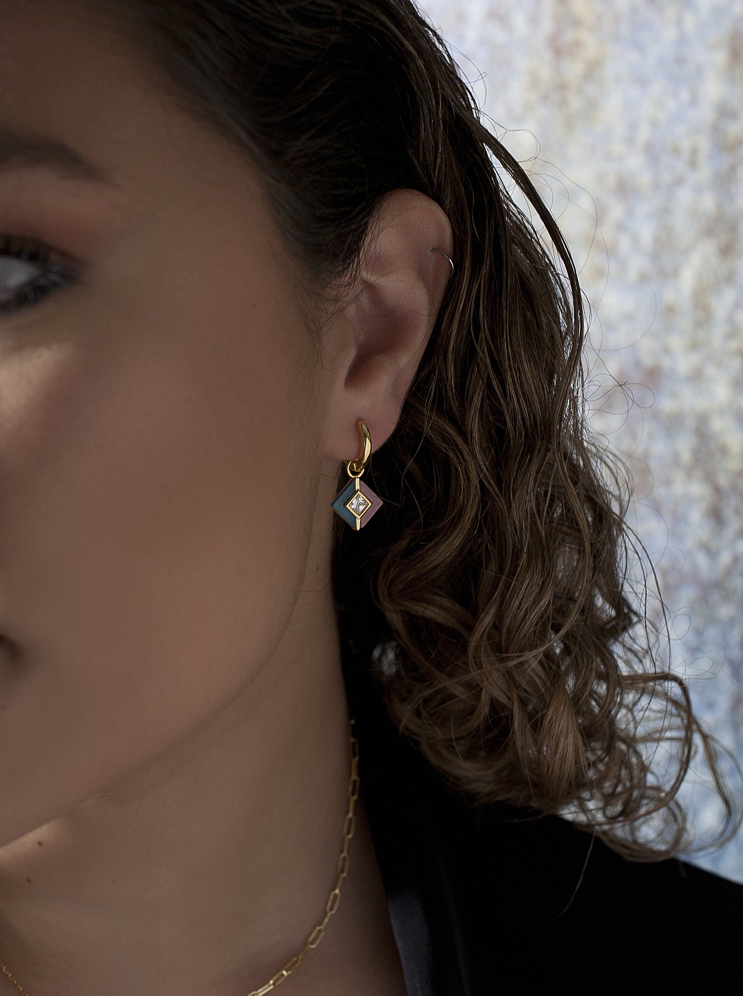 Pendientes aros con colgantes diseño cuadrado con circonita