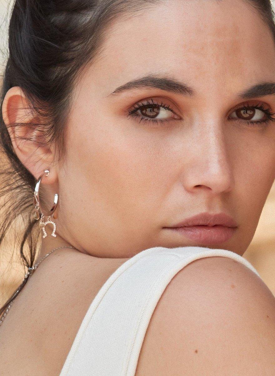 Pendientes aros con colgantes plata con motivo herradura de circonitas-LINEARGENT