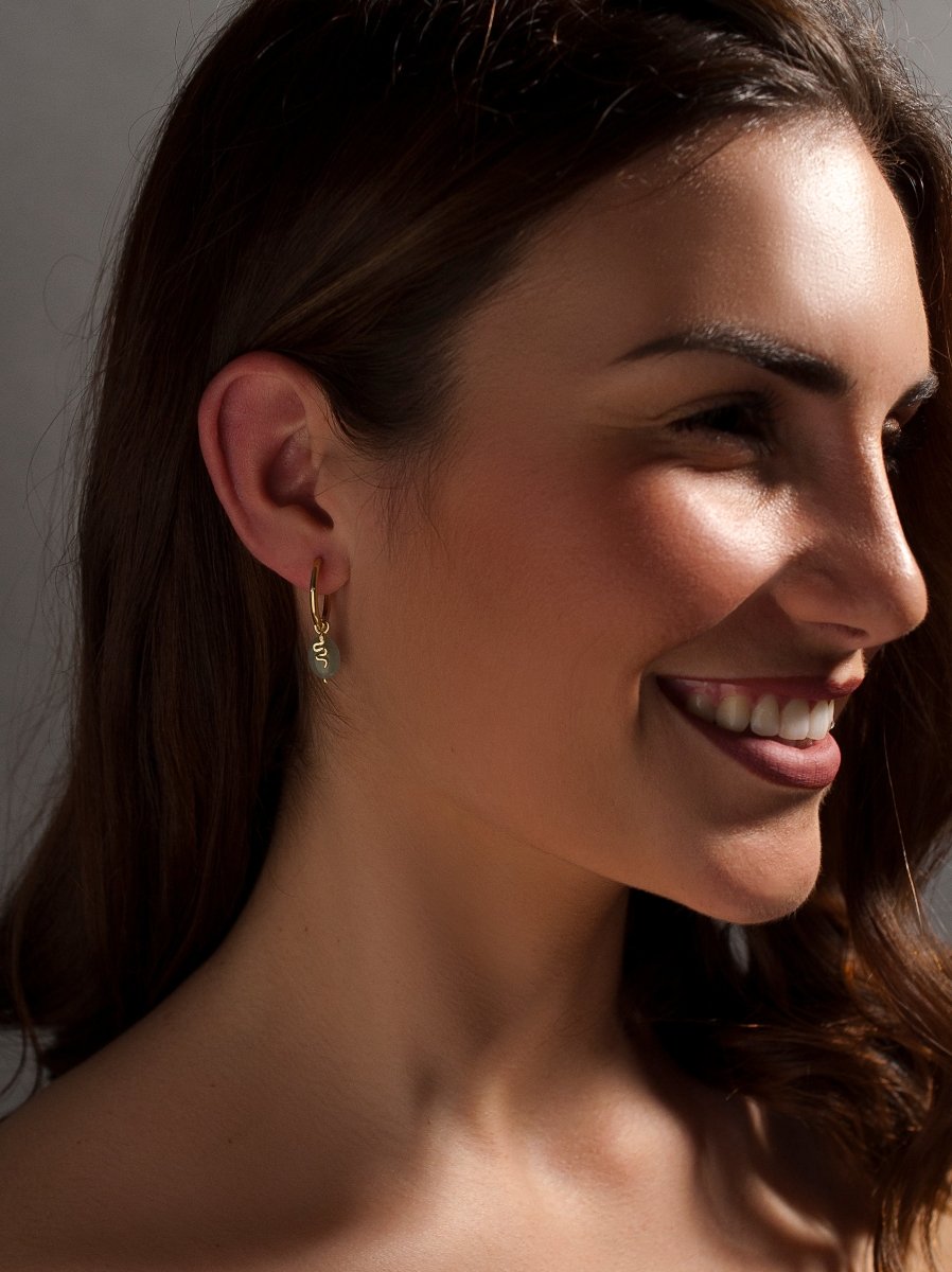 Pendientes aros de plata con colgantes diseño charm de serpiente y aventurina
