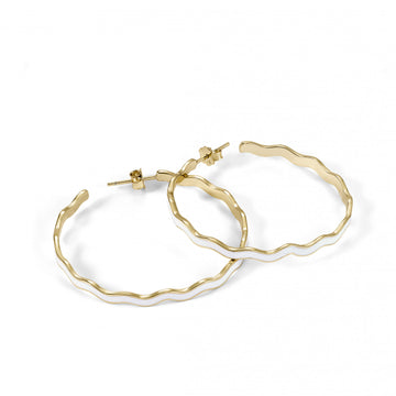 Pendientes aros grandes diseño ondulado con esmalte blanco