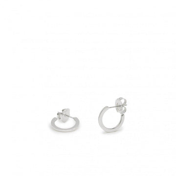 Pendientes aros pequeños clásicos y elegantes estilo plano