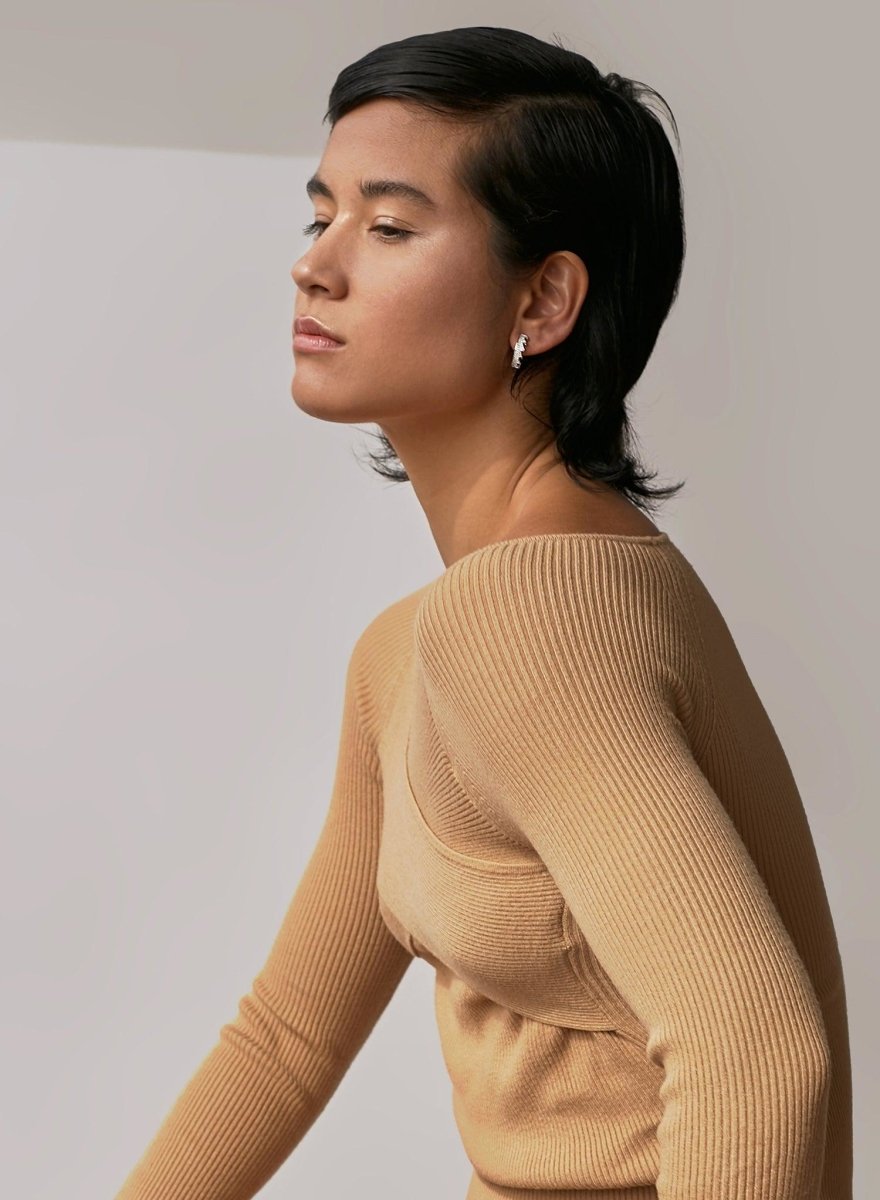 earrings hoops small with zirconias  pavé design waves