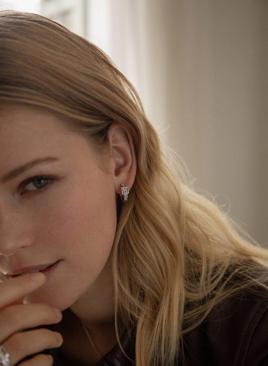 Boucles d'oreilles créoles petits design boucle avec zirconsLINEARGENT