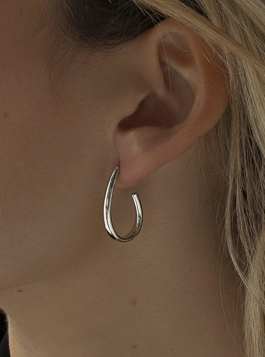 Pendientes aros pequeños diseño semiabierto redondo y plata lisa-LINEARGENT