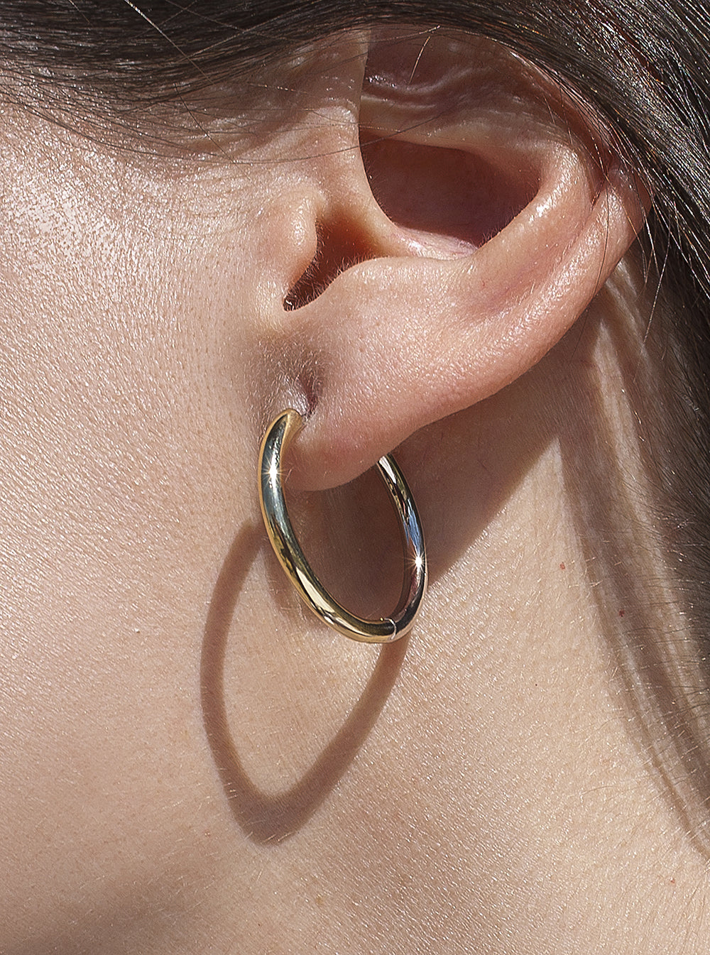 Pendientes bicolor de plata diseño aro mediano-LINEARGENT