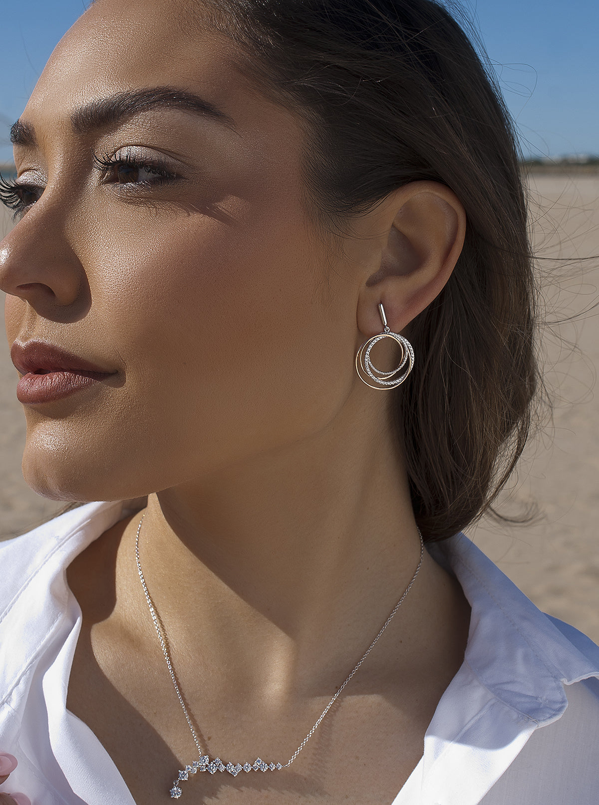 Pendientes bicolor diseño círculos entrelazados