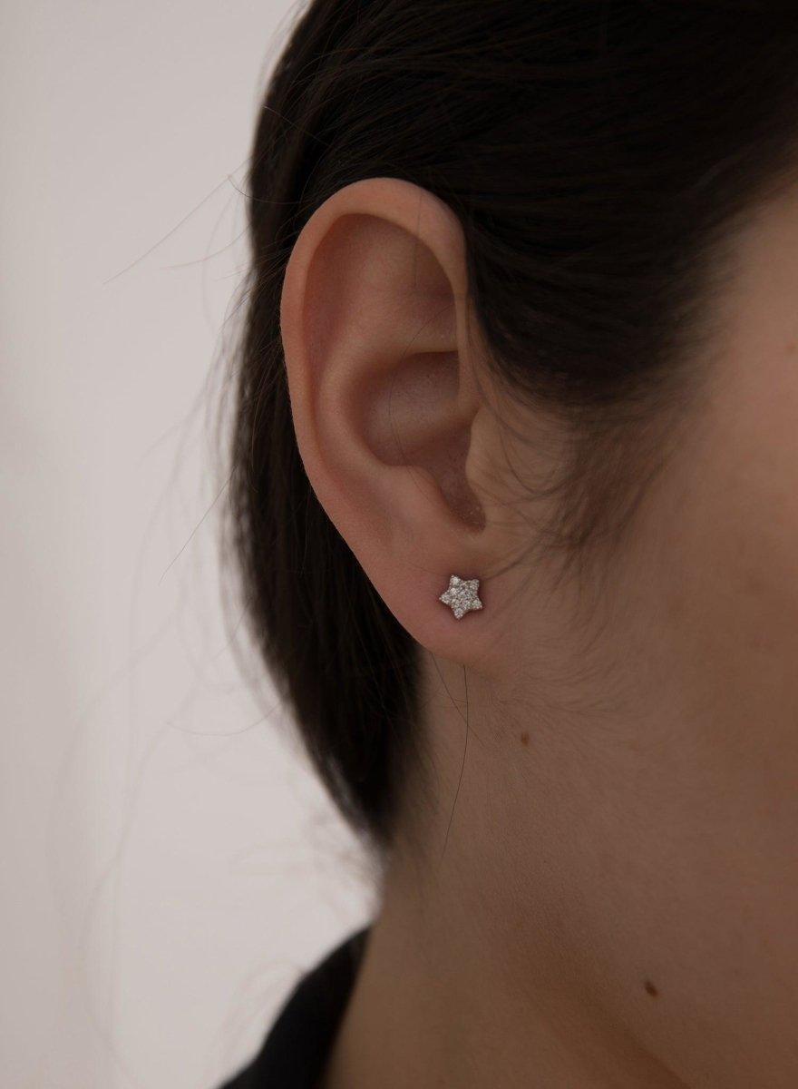 Pendientes brillantes pequeños motivo de mini estrella y circonitas-LINEARGENT