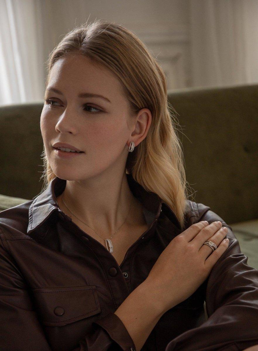 boucles d'oreilles fermeture argent  oméga design boucle à trois rangs avec LINEARGENT