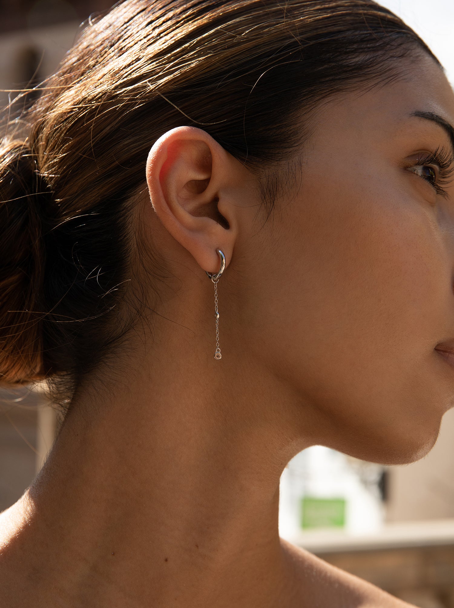 Pendientes con colgantes estilo aro con cadenas