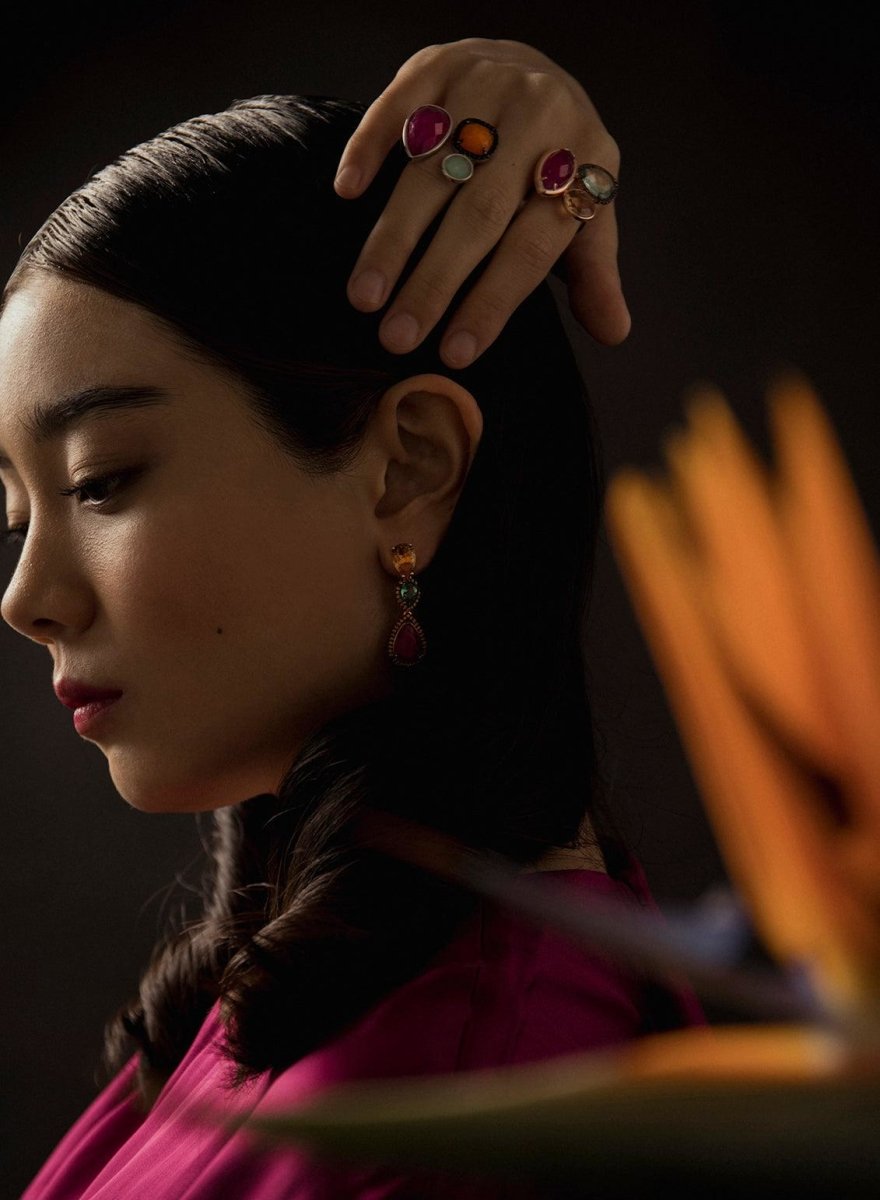 Pendientes de piedra natural de plata móviles formados por tres gemas