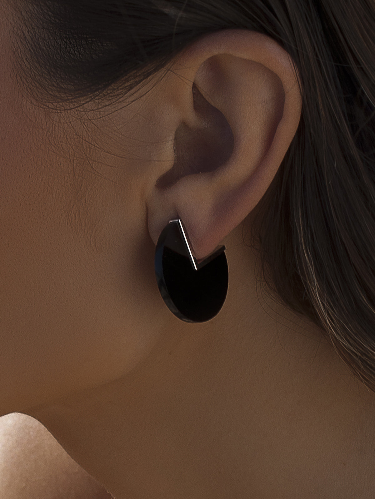 Boucles d'oreillespierre  de  onyx de  forme de cercle LINEARGENT