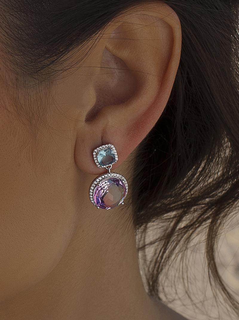 earrings from stones de colours in tones Blue and fuchsia