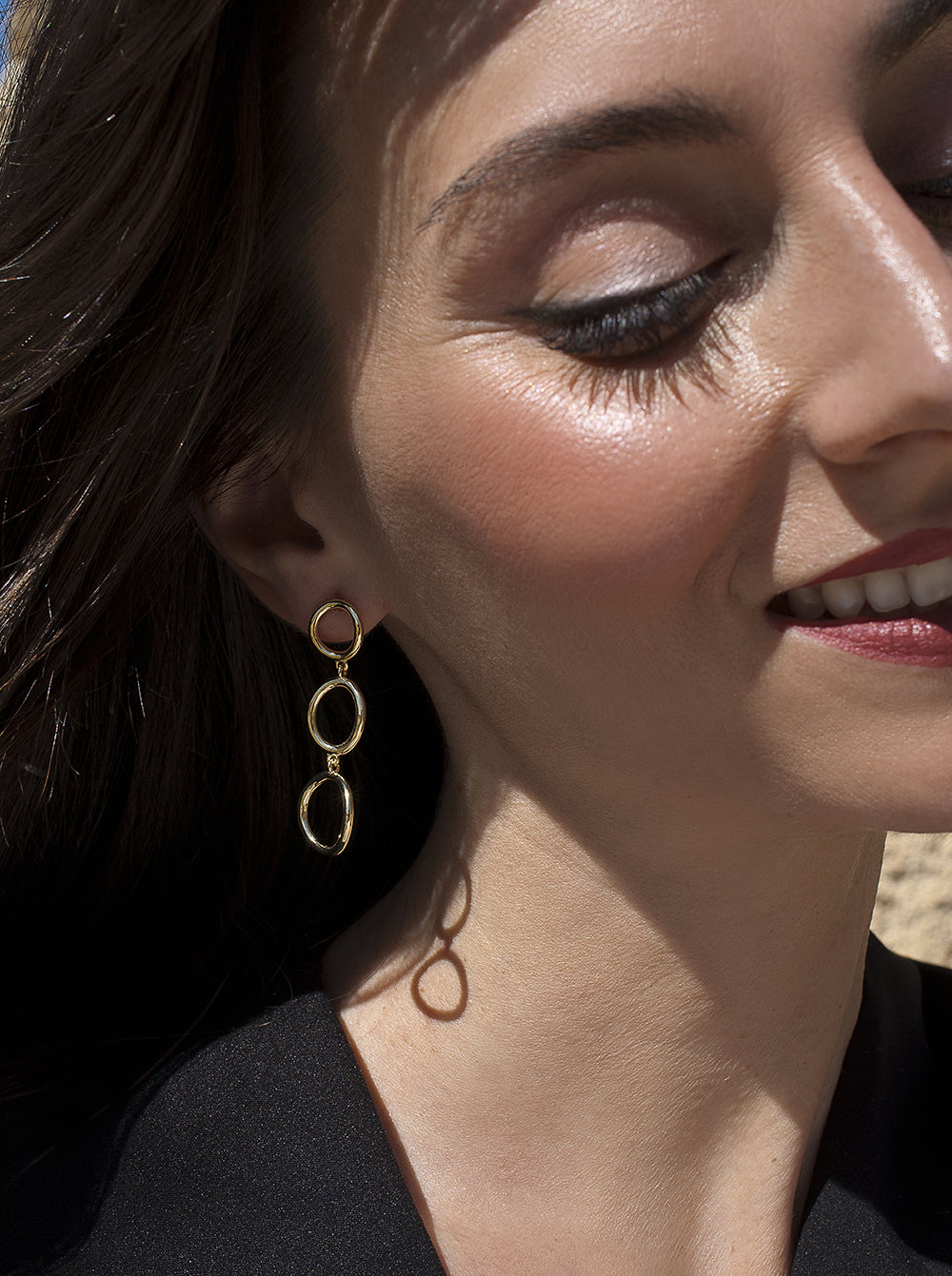 Boucles d'oreilles longs de argent plaqué or design circulaire