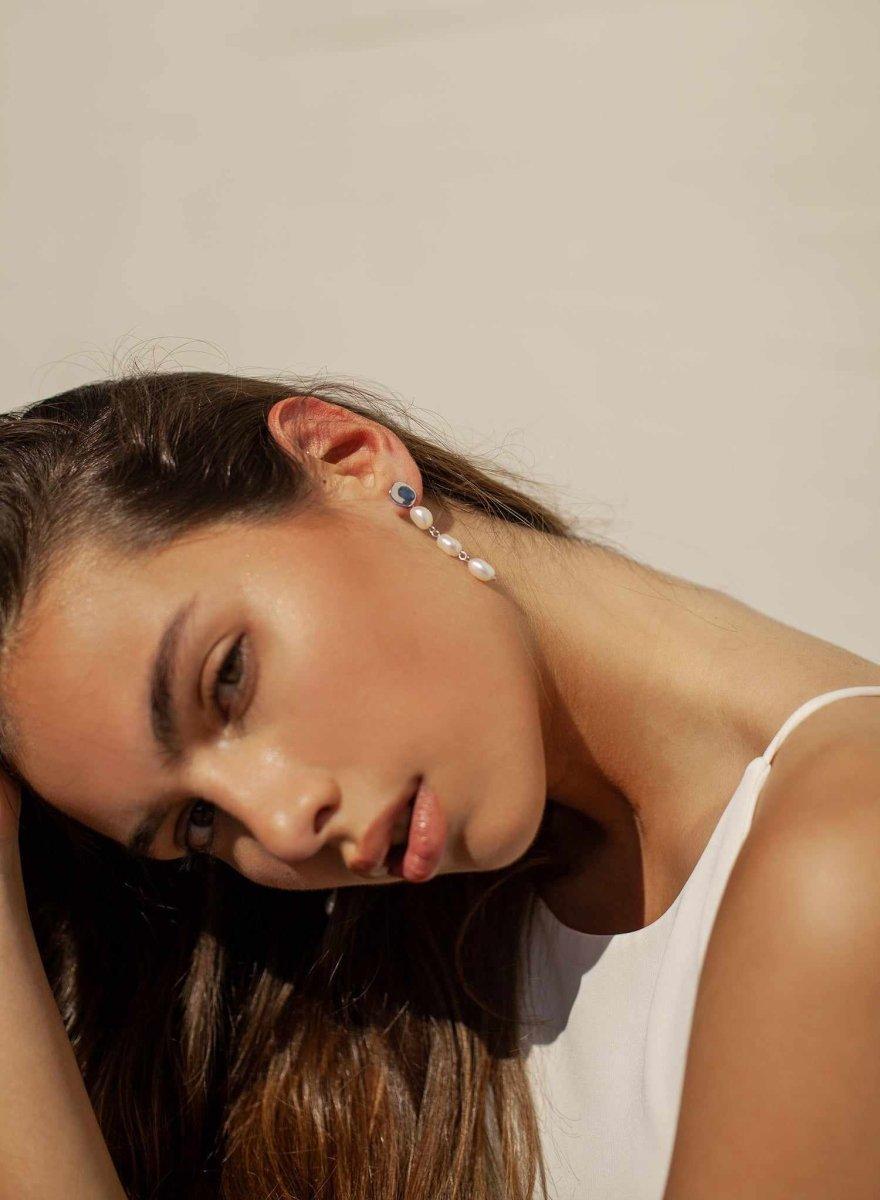 boucles d'oreilles longs perles design liquide LINEARGENT