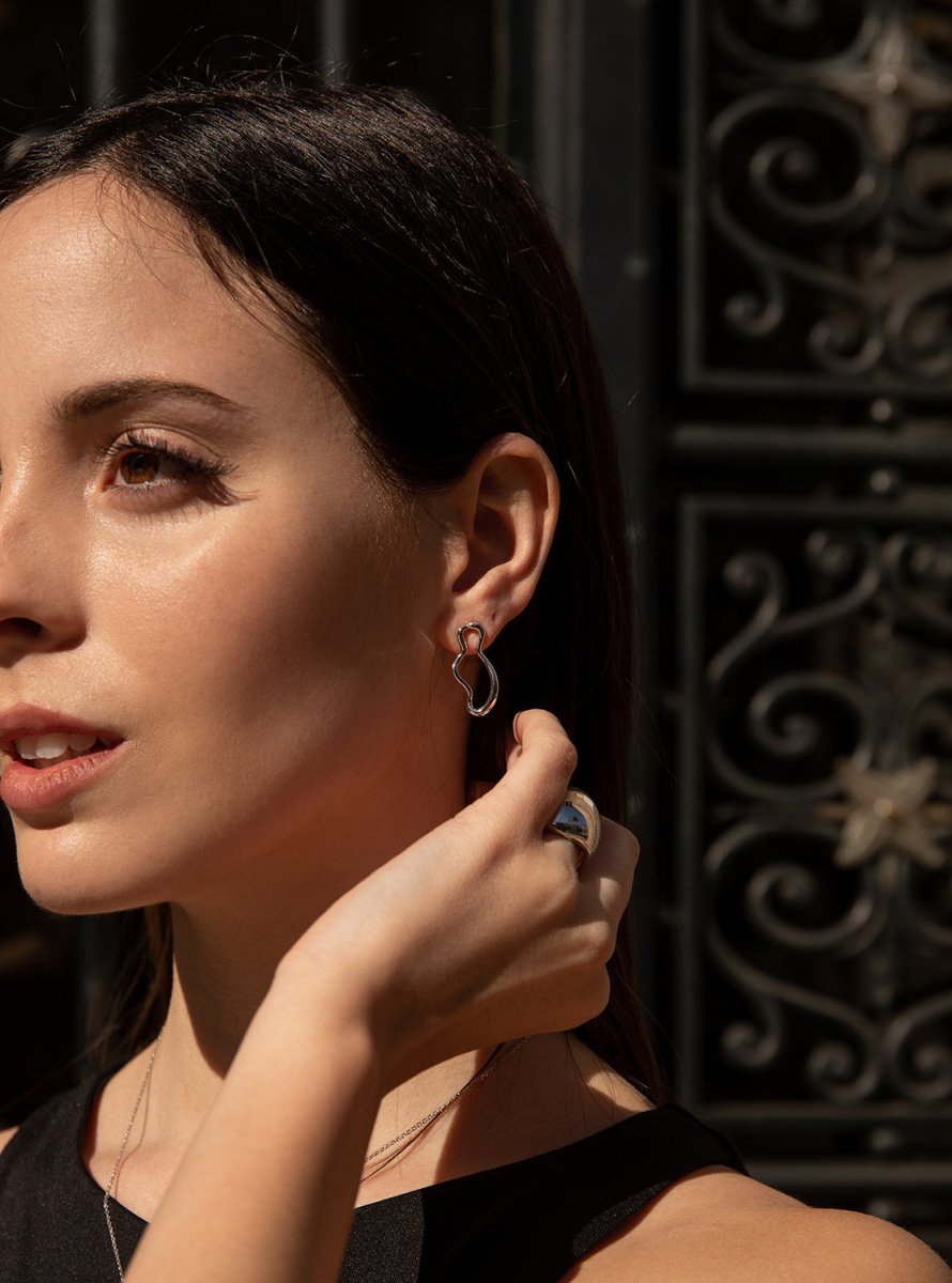 earrings original silver curvilinear contour in plain silver