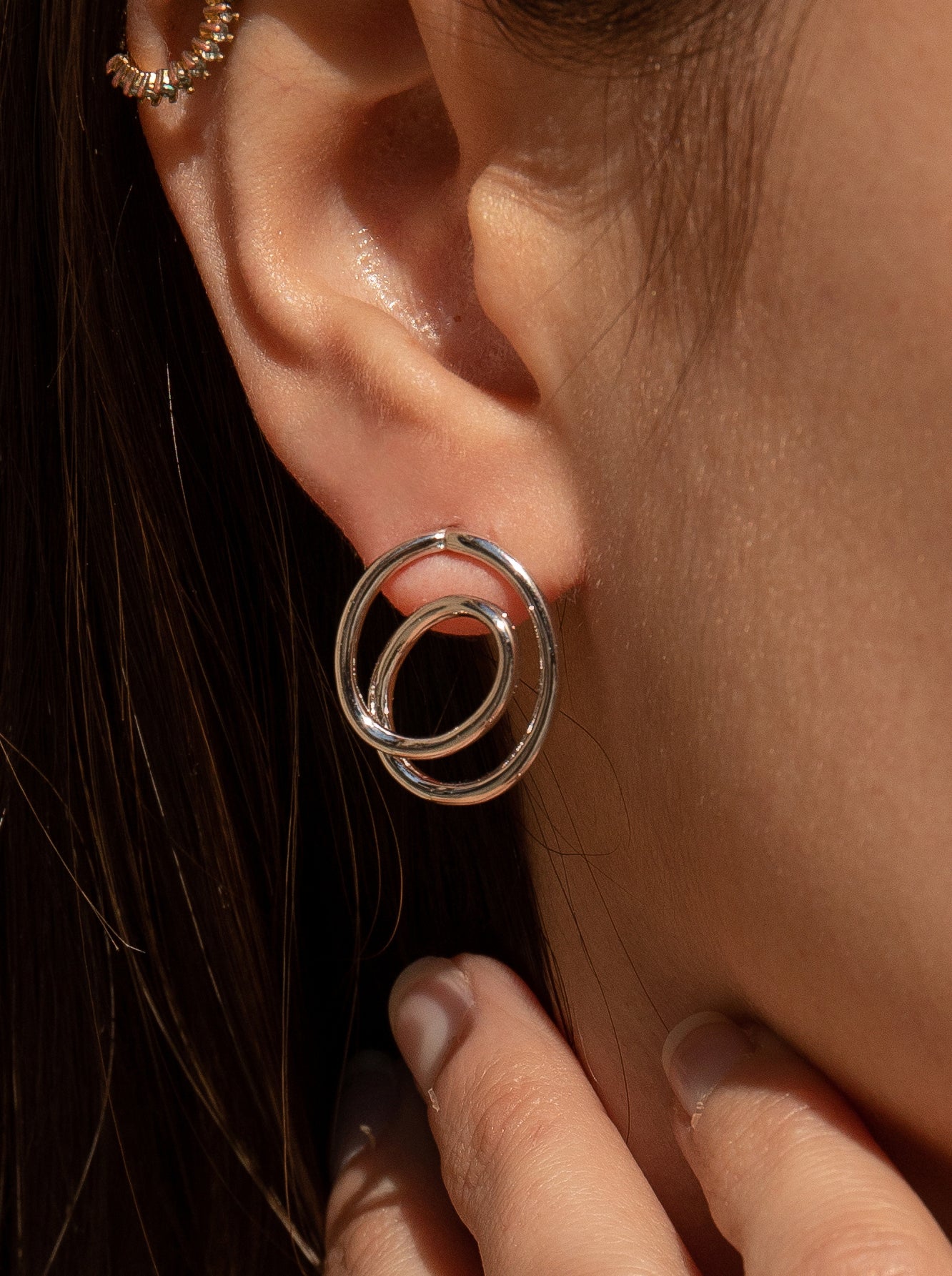 Pendientes originales de plata doble círculo contorno fino-LINEARGENT