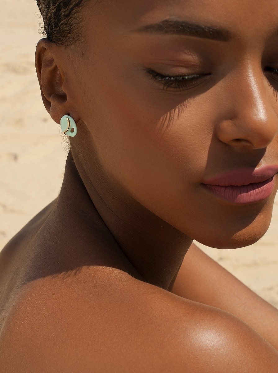 earrings original design irregular varnish Green and details gold