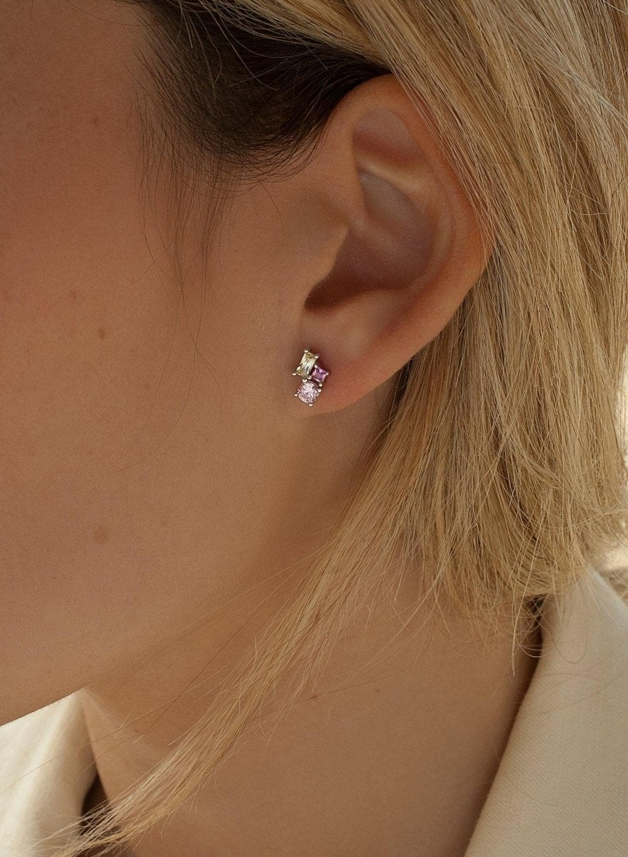 Pendientes pequeños con cuarzos adamantinos tonos rosados