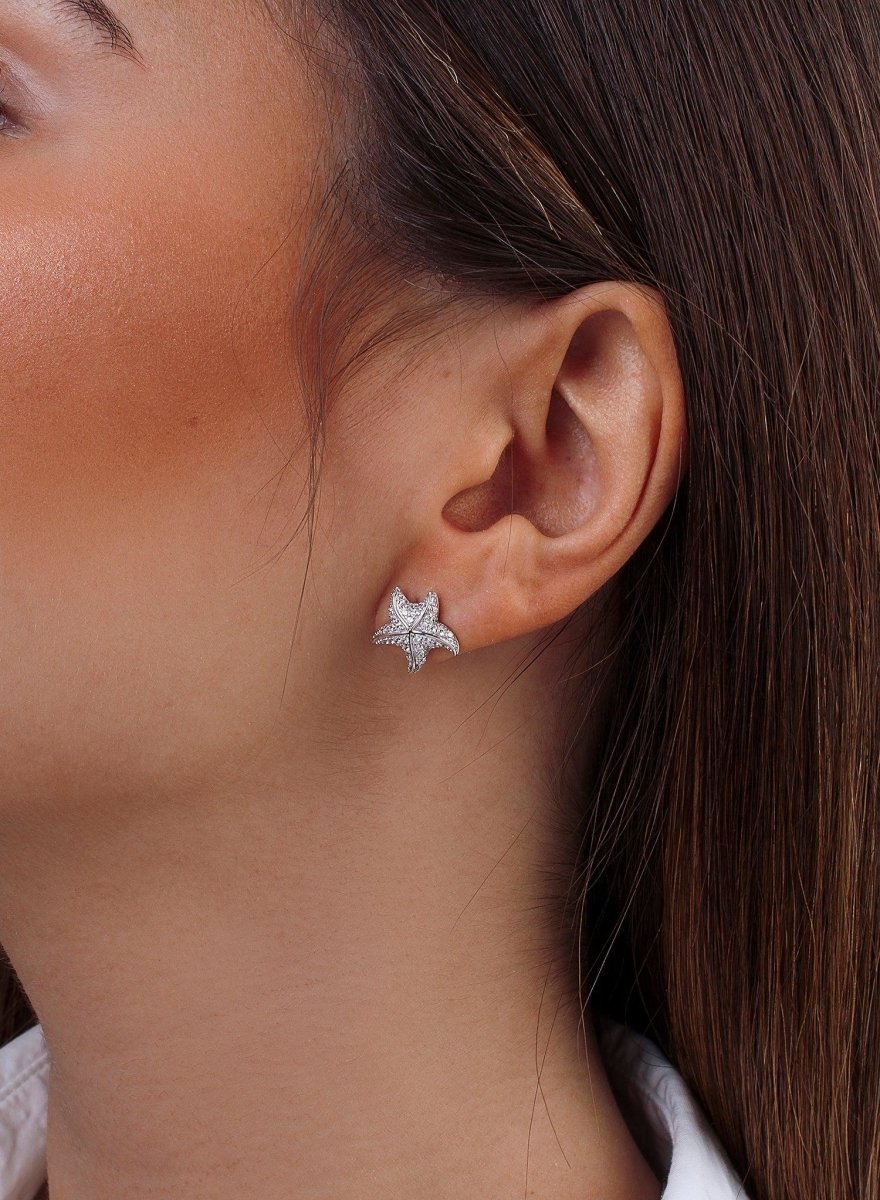 Pendientes pequeños de plata diseño estrella de mar con circonitas-LINEARGENT